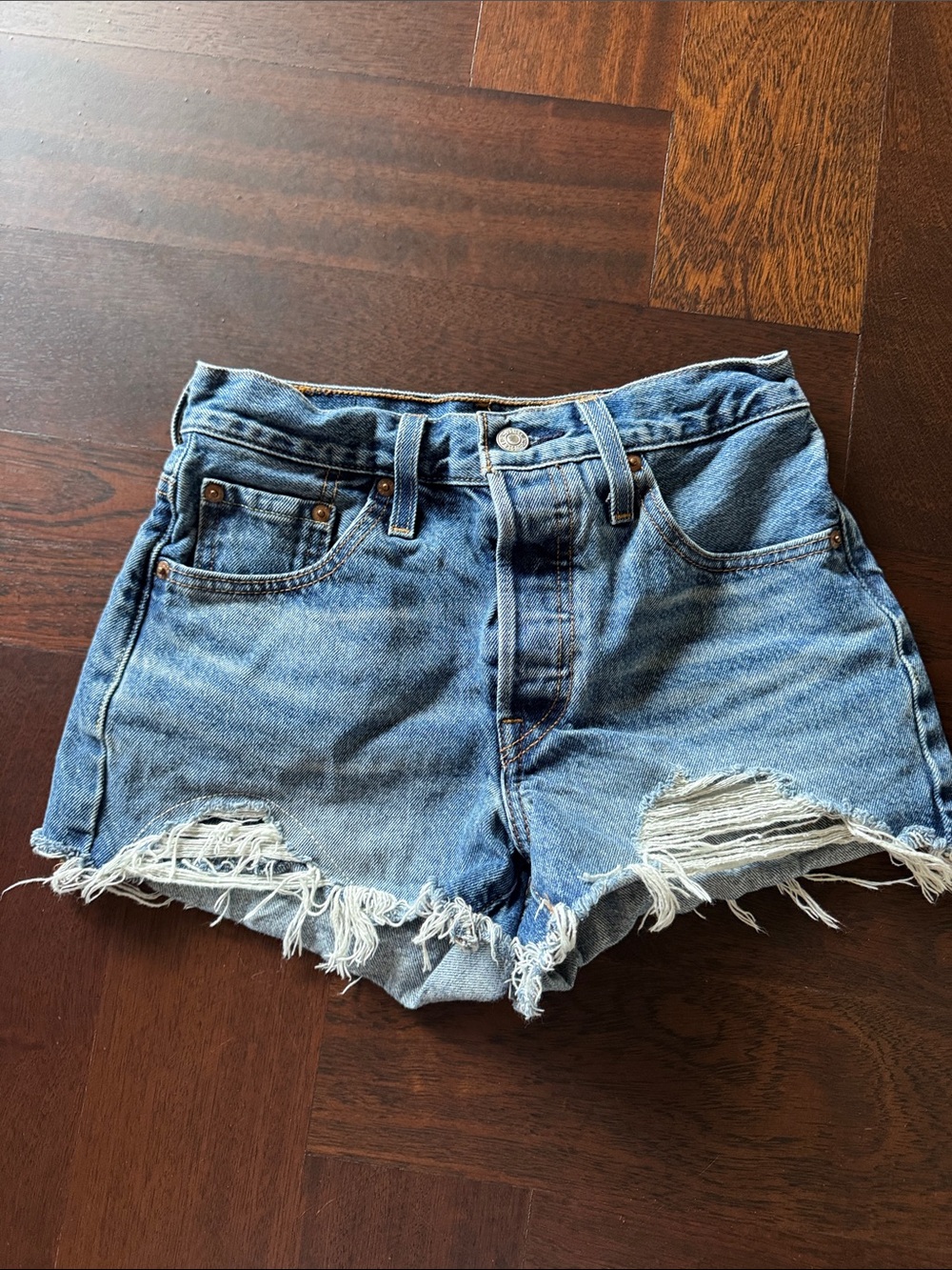 Levi’s Denim Frayed Hem Women's Shorts - Blue